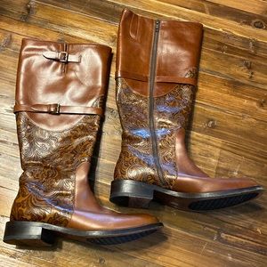 Johnston & Murphy Tooled Leather Boots